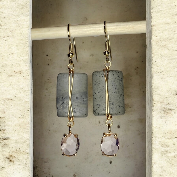 Gold-Tone Green Jasper Drop Earrings with Champagne Crystal Dangles - Picture 3 of 3